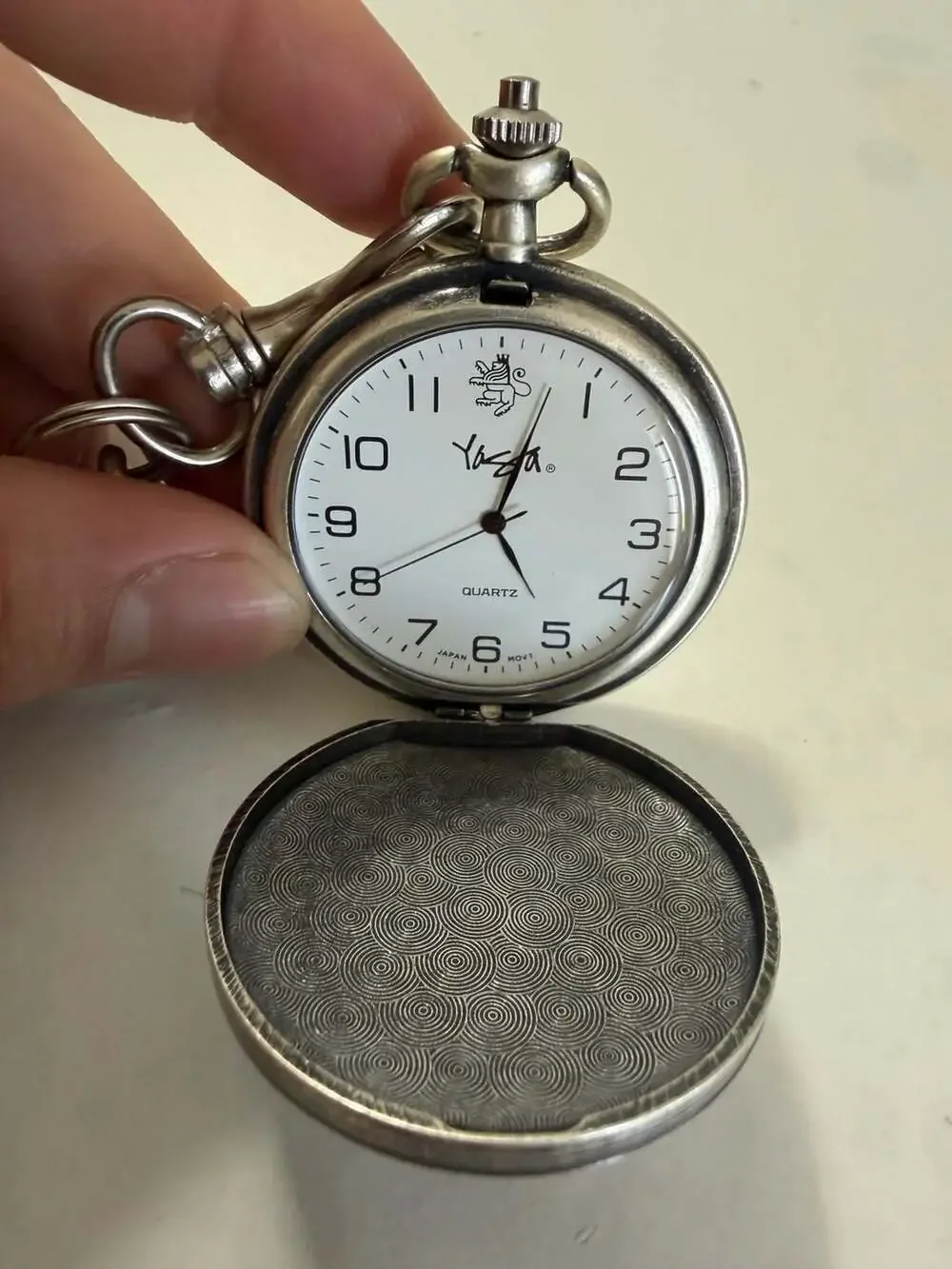 Yaga quartz pocket